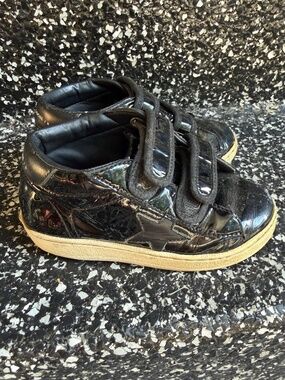 GUC Golden Goose Kids' June Basket MidTop Sneaker. Size 26 EU/10 Toddler US